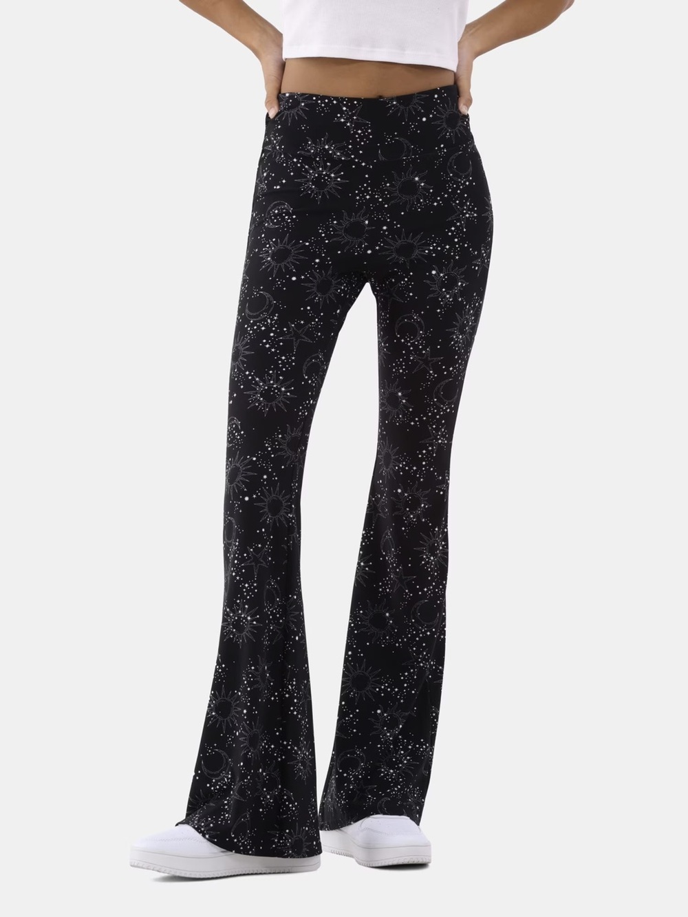 No Boundaries Celestial Print flare leggings